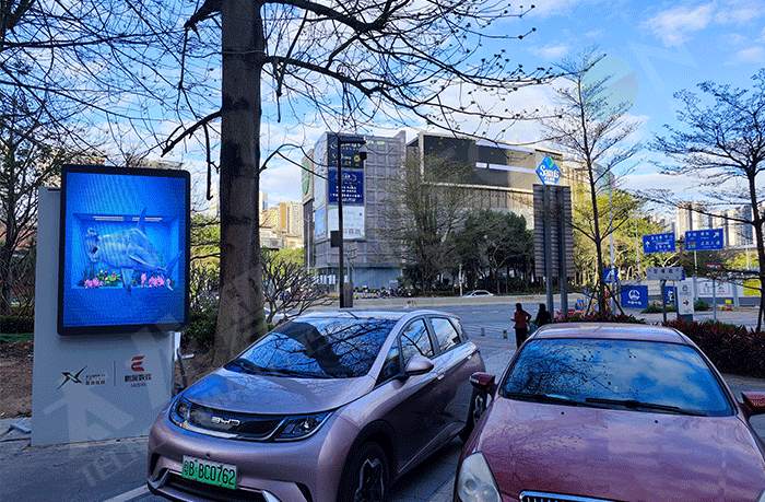 led燈桿屏|智慧燈桿屏|立柱廣告機(jī)|led廣告機(jī)|智慧路燈屏|戶外LED廣告機(jī)|燈桿屏|智慧燈桿|智慧路燈 led燈桿屏|智慧燈桿屏|立柱廣告機(jī)|led廣告機(jī)|智慧路燈屏|戶外LED廣告機(jī)|燈桿屏|智慧燈桿|智慧路燈